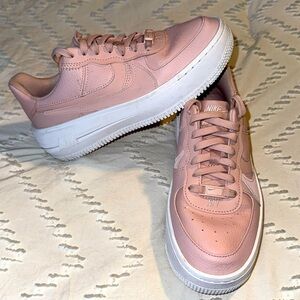 EUC Nike Air Force 1 Womens 6.5 PLT.AF.ORM Pink Oxford Sneaker DJ9946 602